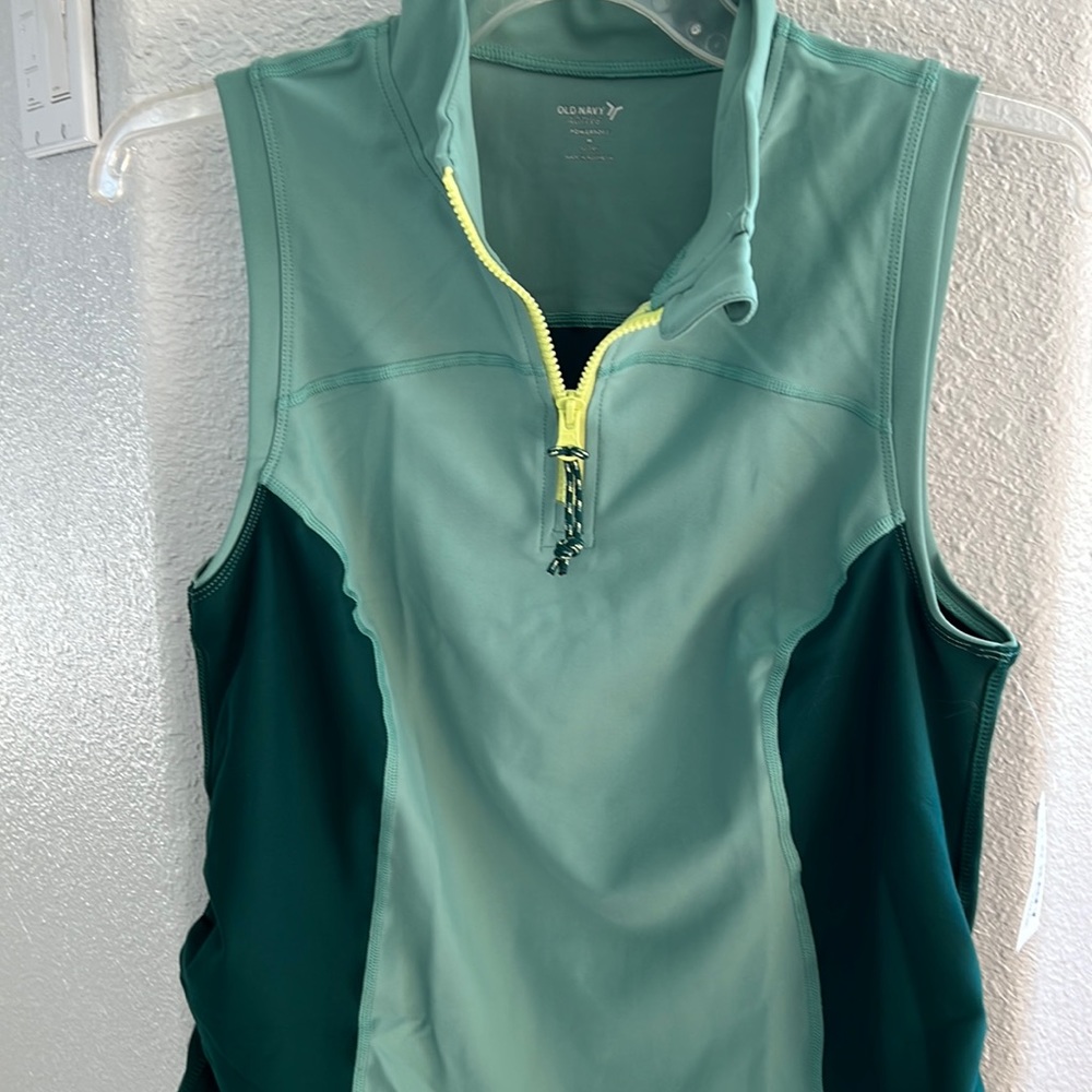 Old Navy Maternity Powersoft Tank Top